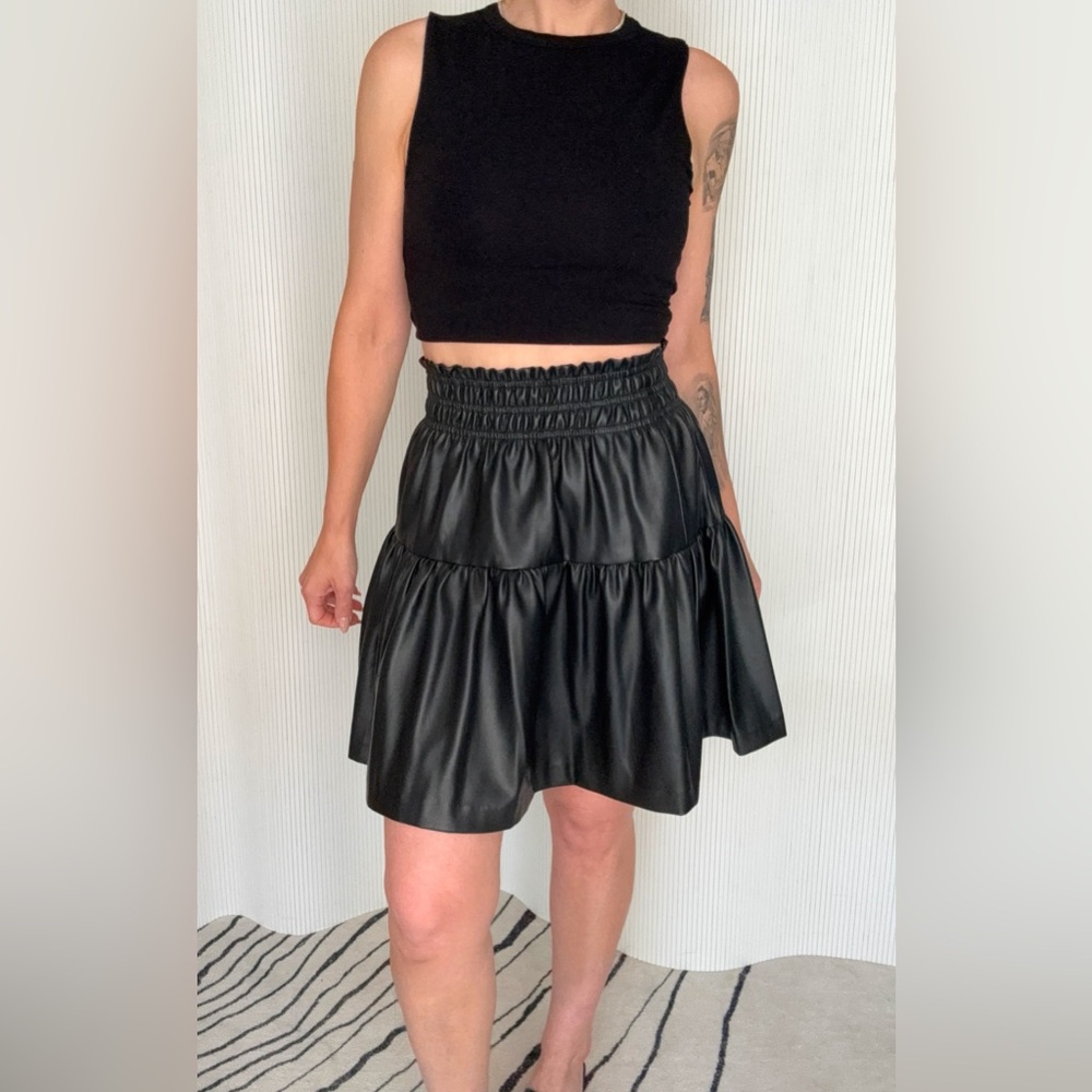 Faux Leather black Ruffle Skirt Sz s/m